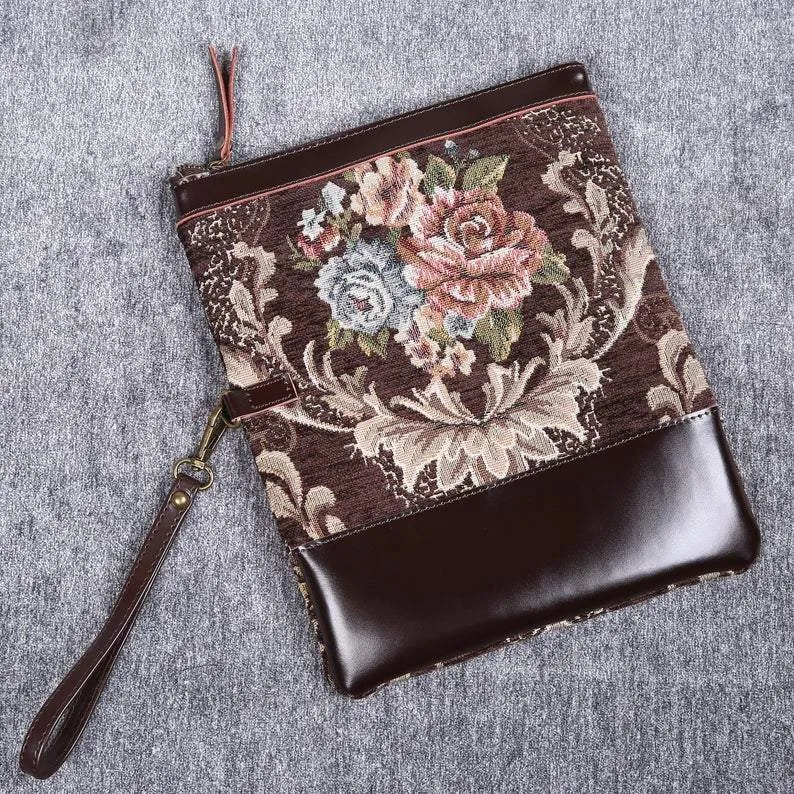 Carpet Clutch & Wristlet Floral Coffee