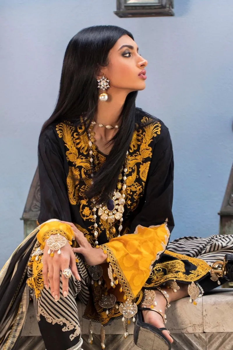 Sana Safinaz Luxury Lawn Collection 2020 – 7B