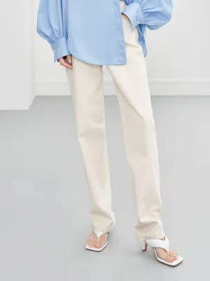 Slanted Seam Details Straight Jeans