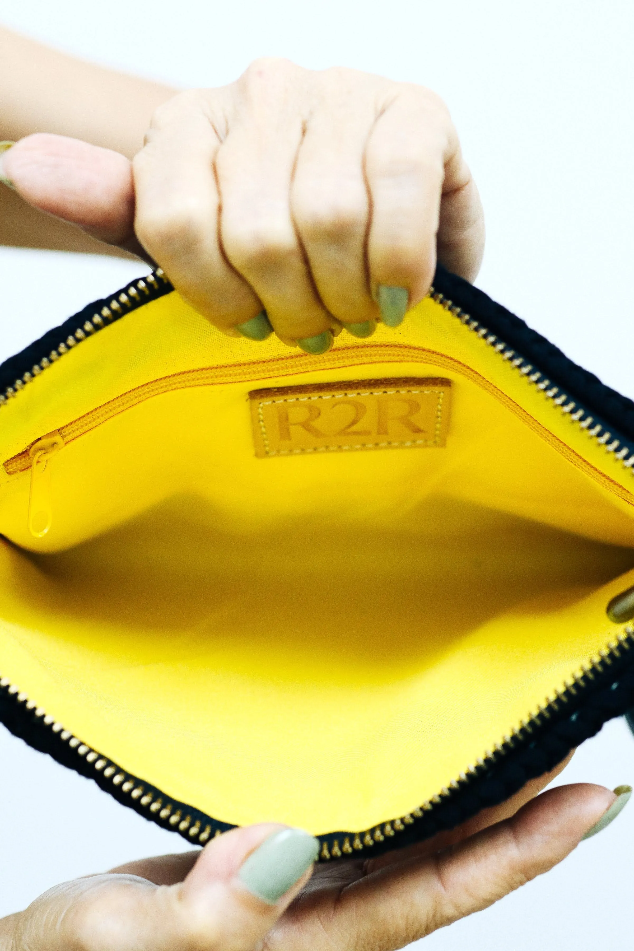 Sobre Convertible Clutch Black